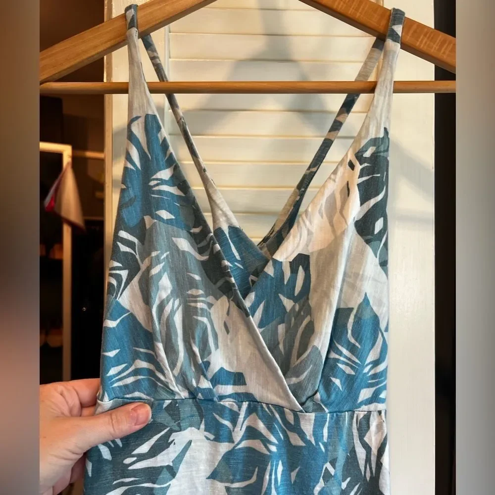 Patagonia Amber Dawn Blue and White Leaf Midi Dress